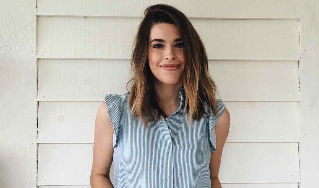 Marilou s'assume en tant que femme en couverture de son nouveau livre