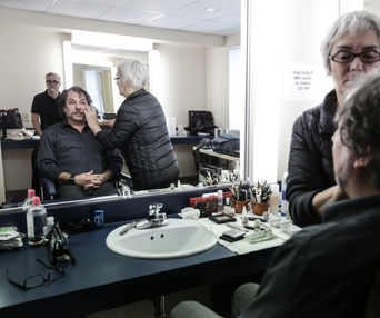 Sur le plateau du film Le problème d'infiltration