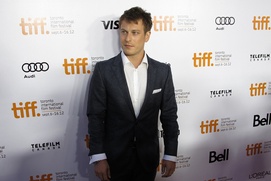 TIFF 2012 - Sur le tapis rouge de Looper