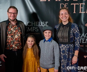 Sur le plateau du film L'arracheuse de temps