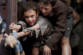 Une scène du film La rafle Une scène du film La rafle