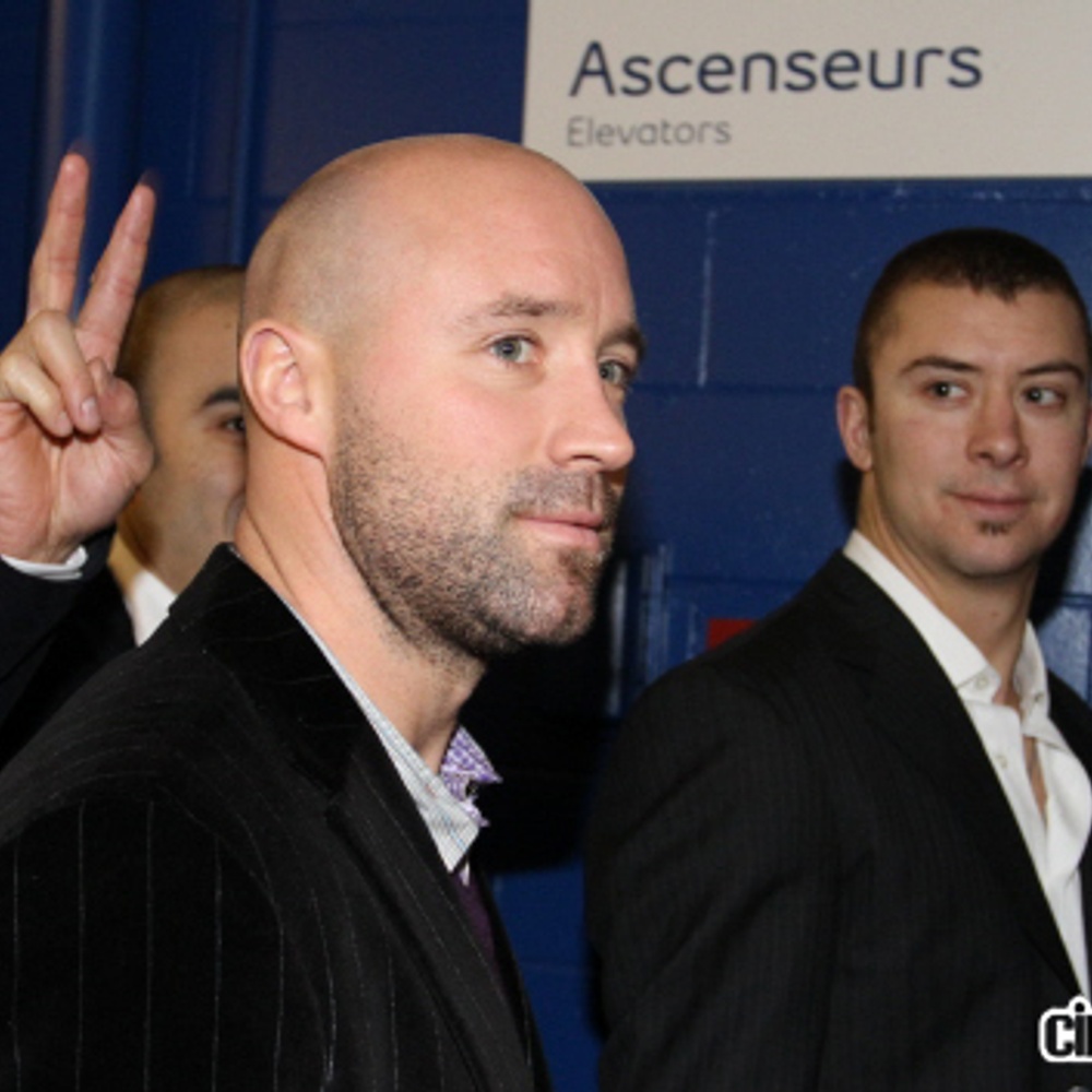 Scott Gomez, Glen Metropolit et Josh Groges sur le tapis rouge de Pour toujours... les Canadiens