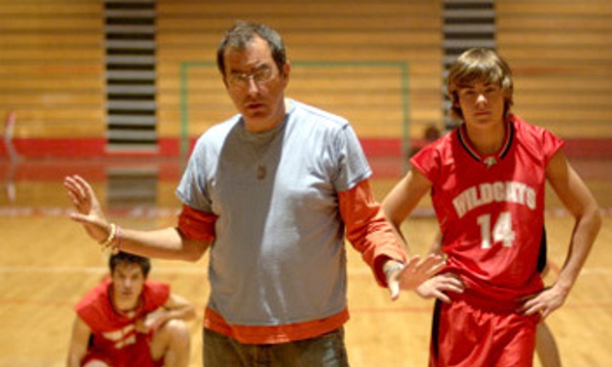 Kenny Ortega à la barre du remake de Dirty Dancing