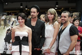 Sur le tapis rouge de Sur le rythme