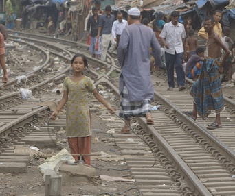 Une scène du film The Human Scale