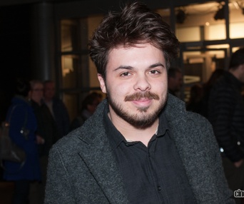 Sur le tapis rouge de Les êtres chers