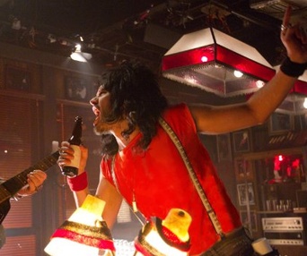 Une scène du film Rock of Ages