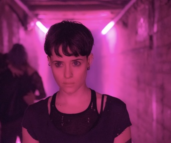 Une scène du film The Girl in the Spider's Web