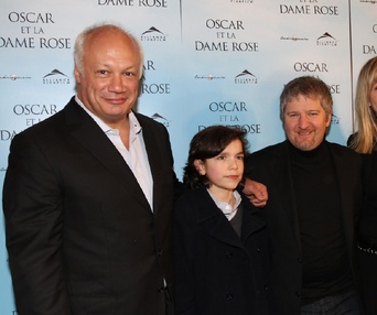 Sur le tapis rouge de Oscar et la dame rose