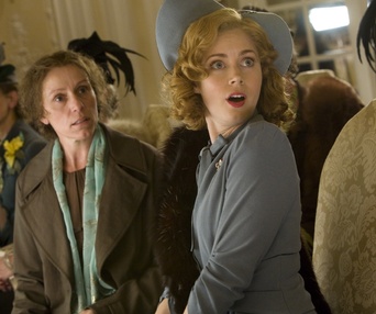 Scène du film Miss Pettigrew Lives for a Day
