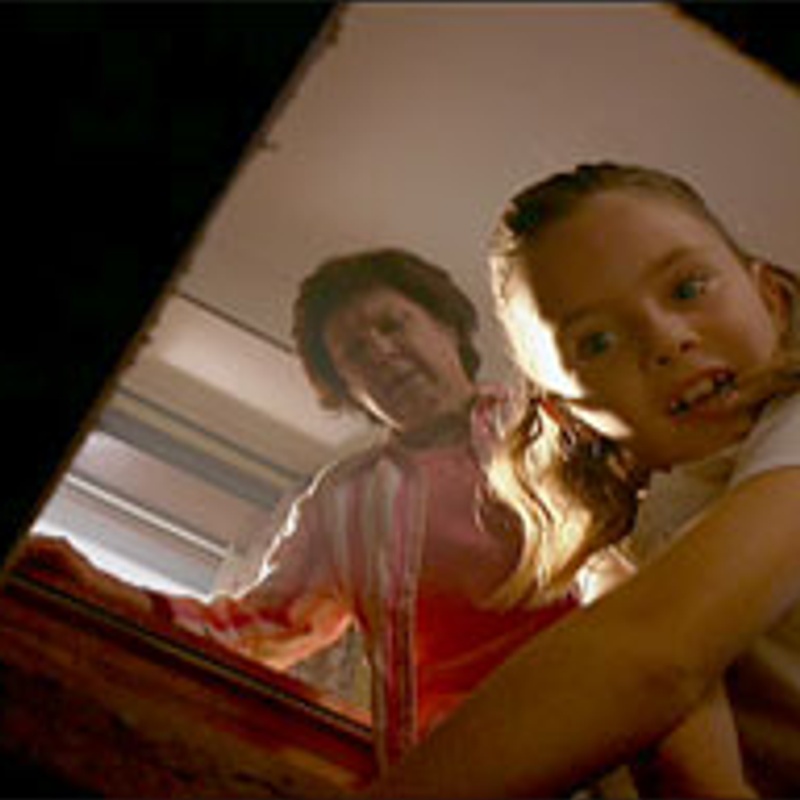 Camille Felton et Rita Lafontaine dans le film Noémie : le secret