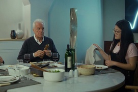 Une scène du film Tanguy, le retour Une scène du film Tanguy, le retour