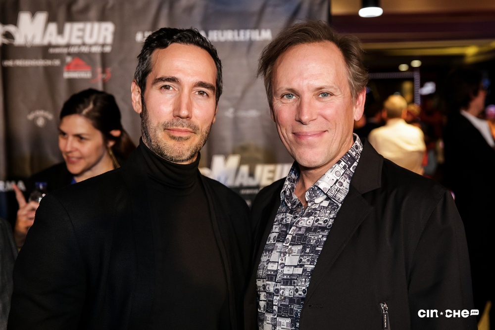 Sur le tapis rouge du film Junior majeur