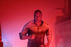 Une scène du film Bloodshot Une scène du film Bloodshot