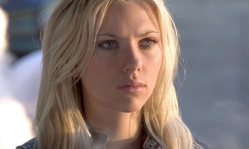 Scarlett Johansson sera un extra-terrestre déguisé en femme fatale