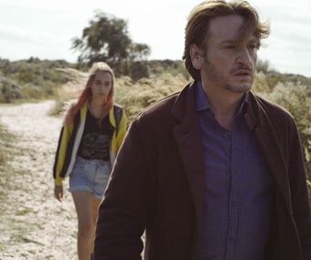 Une scène du film Lola vers la mer