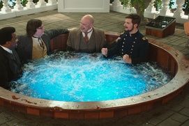 Une scène du film Hot Tub Time Machine 2 Une scène du film Hot Tub Time Machine 2