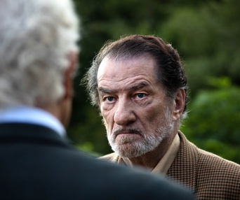 Une scène du film Les vieux fourneaux