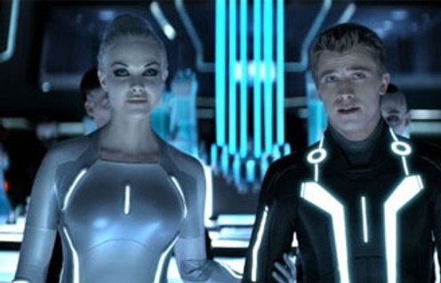 Garrett Hedlund et Beau Garrett dans le film TRON: Legacy