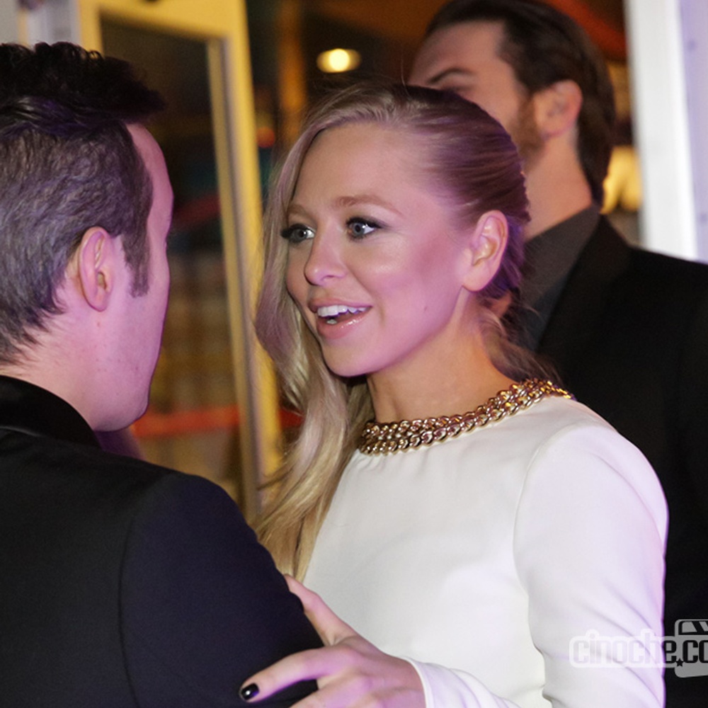 Sur le tapis rouge du film After the Ball