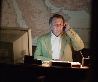 Une scène du film The Debt