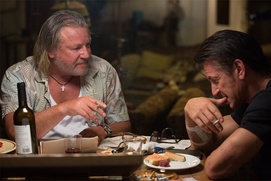 Une scène du film The Gunman Une scène du film The Gunman