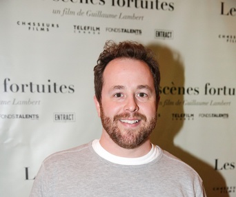Sur le tapis rouge du film Les scènes fortuites