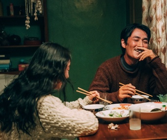 Une scène du film Only the River Flows