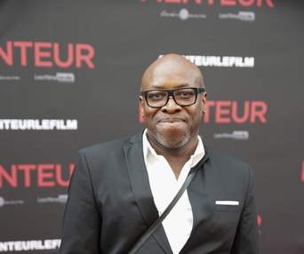 Sur le tapis rouge du film Menteur