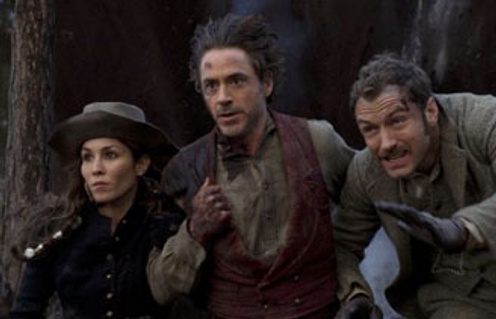 Jude Law, Robert Downey Jr. et Noomi Rapace dans le film Sherlock Holmes: A Game of Shadows