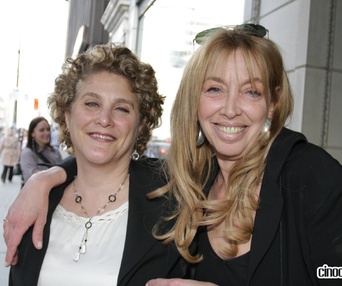 Sur le tapis rouge de The High Cost of Living