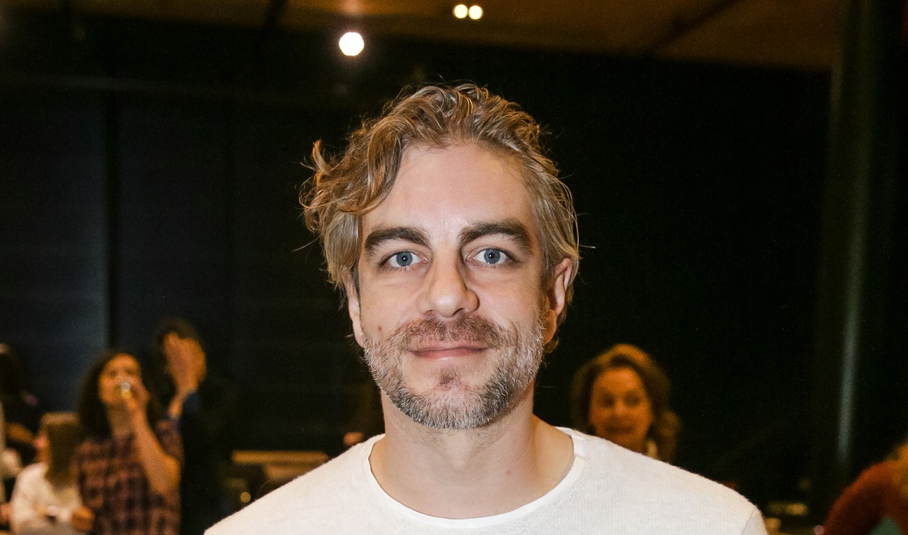 Les comédiens de la nouvelle série Léo assistent au lancement