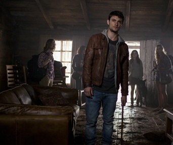 Une scène du film Evil Dead