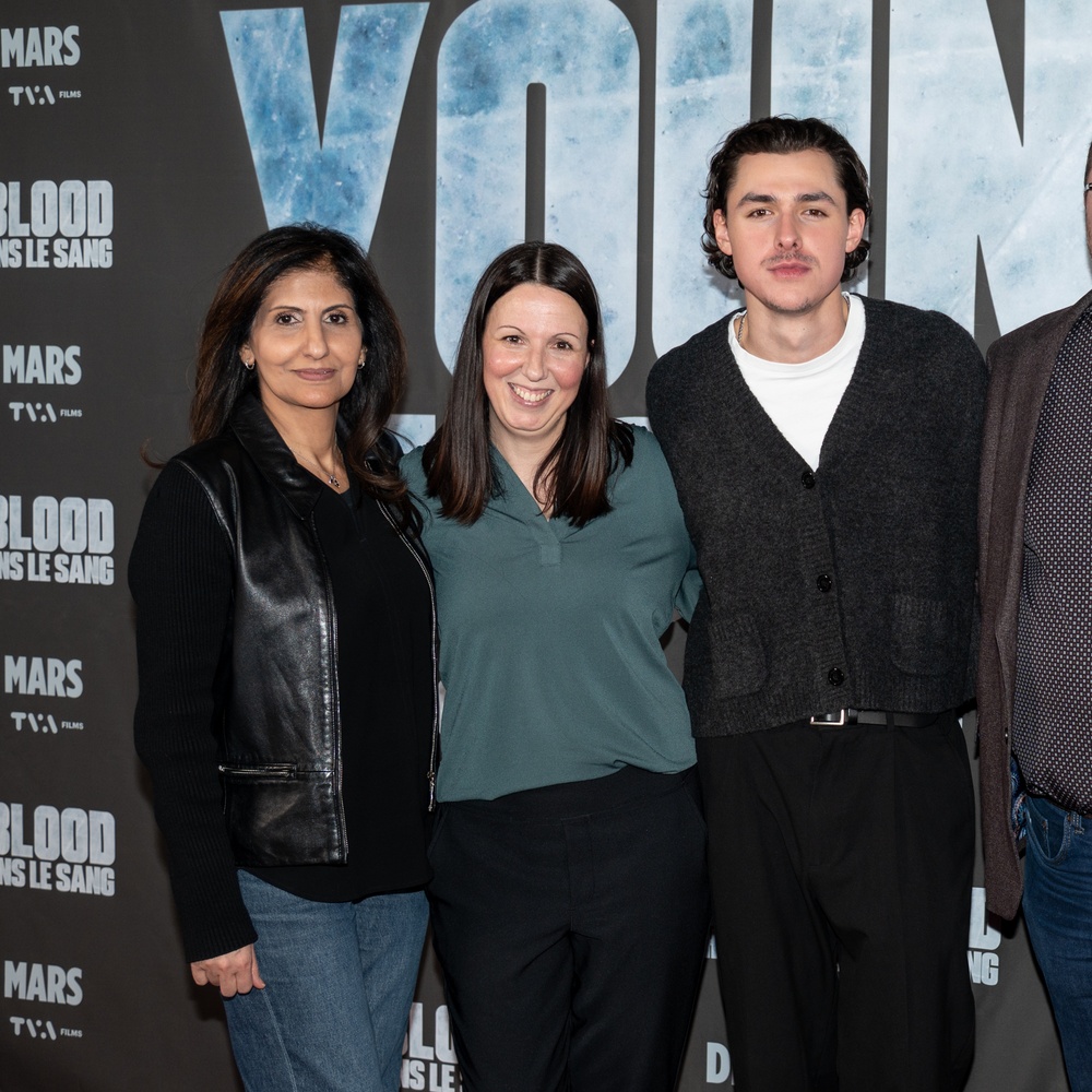 Tapis rouge de la première du film Youngblood : le hockey dans le sang