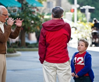 Une scène du film Jackass Presents: Bad Grandpa