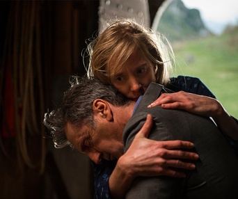 Une scène du film Au nom de ma fille