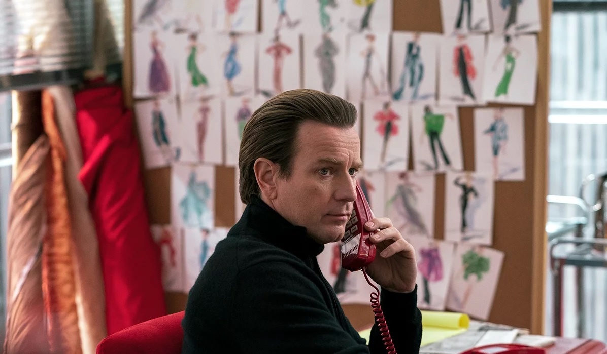 Ewan McGregor dans la minisérie Halston.