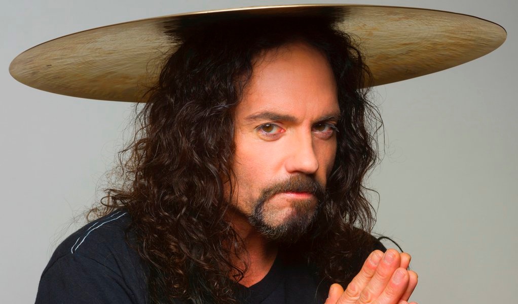 L'ancien batteur de Megadeth meurt subitement en plein concert