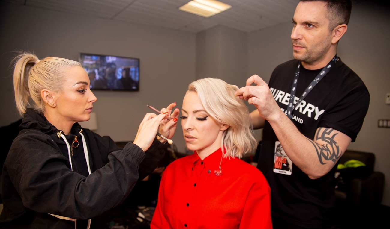 Image de l'article Le coiffeur des stars David D'Amours adapte son salon en vue d'une réouverture