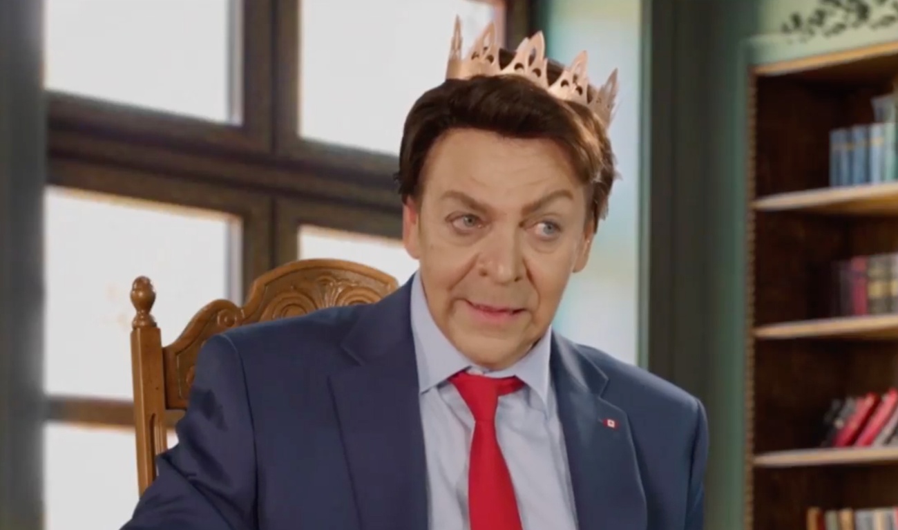 Image de l'article Marc Labrèche propose un sketch politique royal pour sa rentrée hivernale