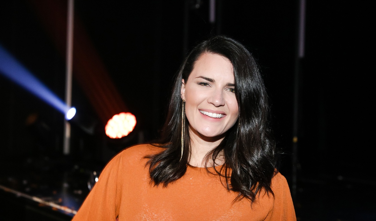 Marie-Ève Janvier déniche de vieilles photos sexy de son chum