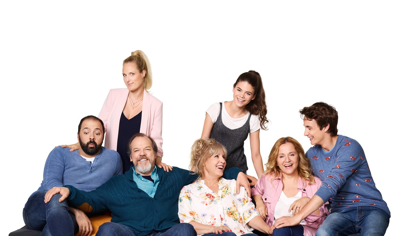Bande-annonce de En famille : Guy Nadon tient la vedette de la série de Canal Vie