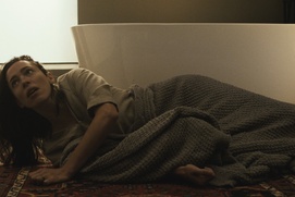 Une scène du film The Night House