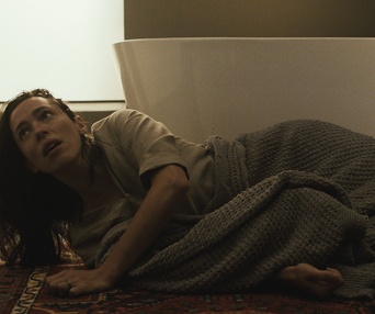 Une scène du film The Night House