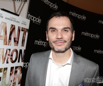 Sur le tapis rouge de Avant que mon coeur bascule