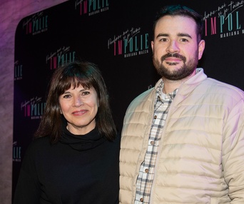 Tapis rouge du spectacle Impolie de Mariana Mazza