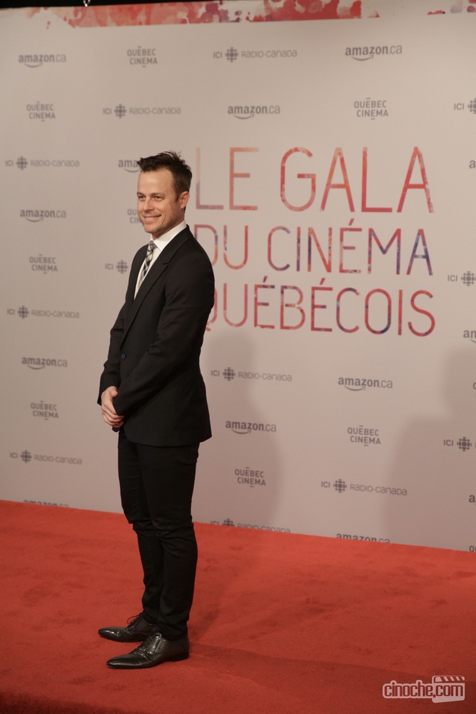 Sur le tapis rouge de Gala du cinéma Québécois