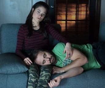 Une scène du film Ça sent la coupe