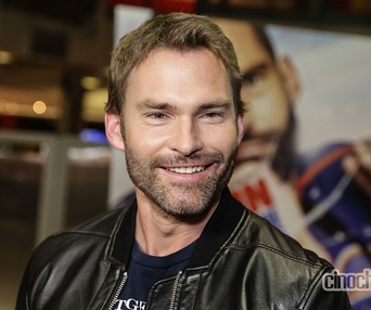 Sur le tapis rouge du film Goon: Last of the Enforcers