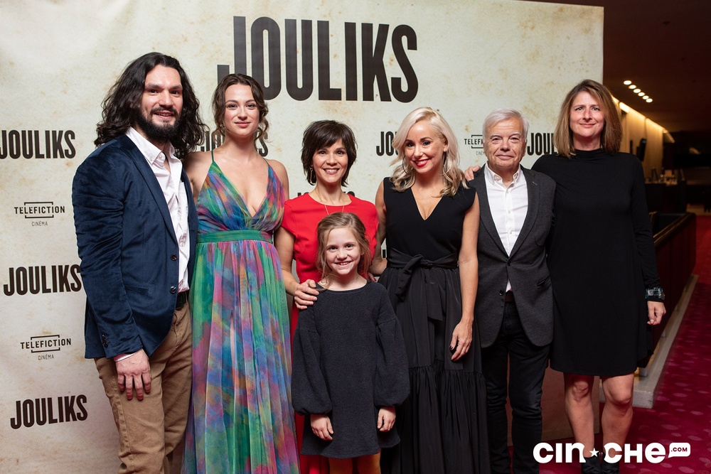 Sur le tapis rouge du film Jouliks